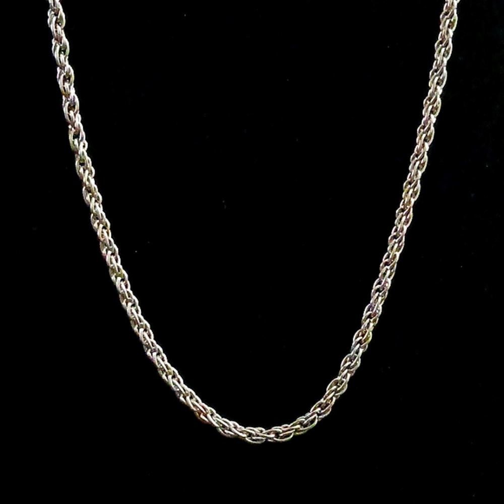C 1946 Vintage Necklace